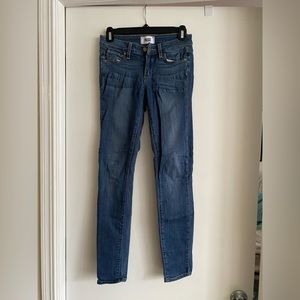 Paige blue skinny jeans size 24